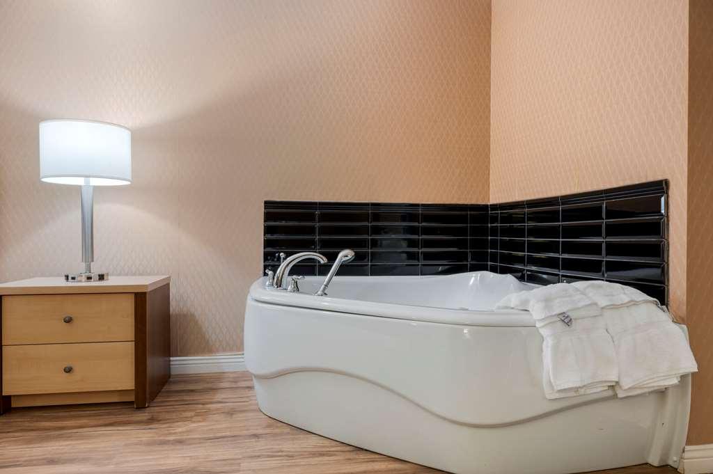 Econo Lodge Inn & Suites Montmagny Room photo