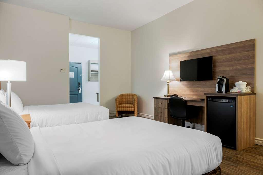 Econo Lodge Inn & Suites Montmagny Room photo